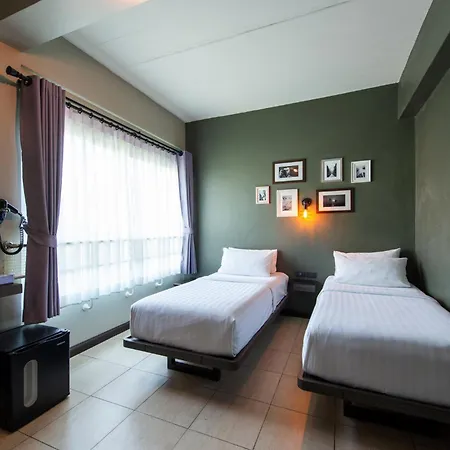 Bb House Rambuttri2 บีบี เฮ้าส์ รามบุตรี2